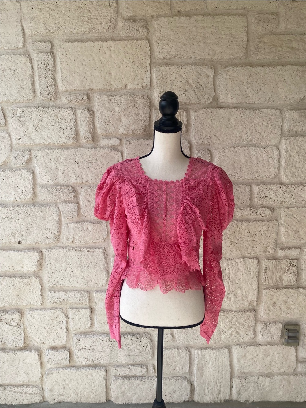 ULLa Johnson handmade Pink Lace Puff Sleeve Ruffle Top Sz 6
